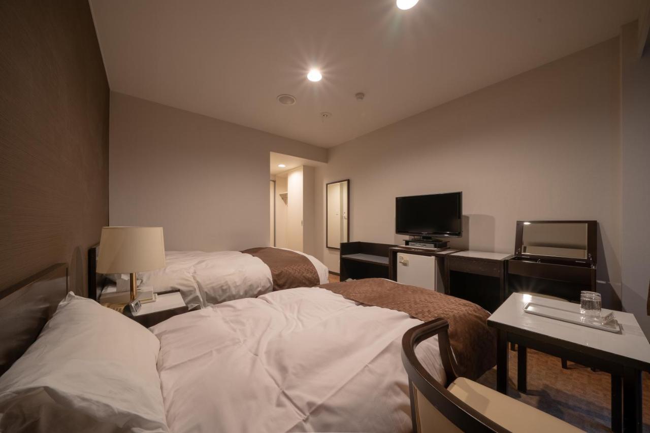Kitsuregawa Country Club & Bihada Onsen Hotel Kitsuregawa Sakuyama Exterior photo
